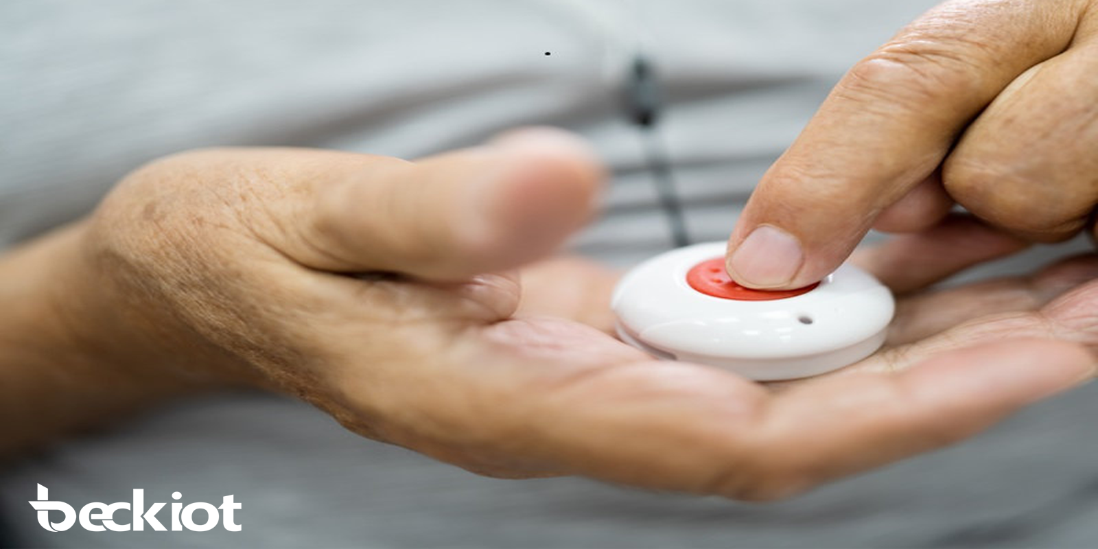 居家养老一键报警器呼叫器方案